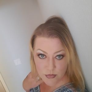 Meet your Posher, Jen